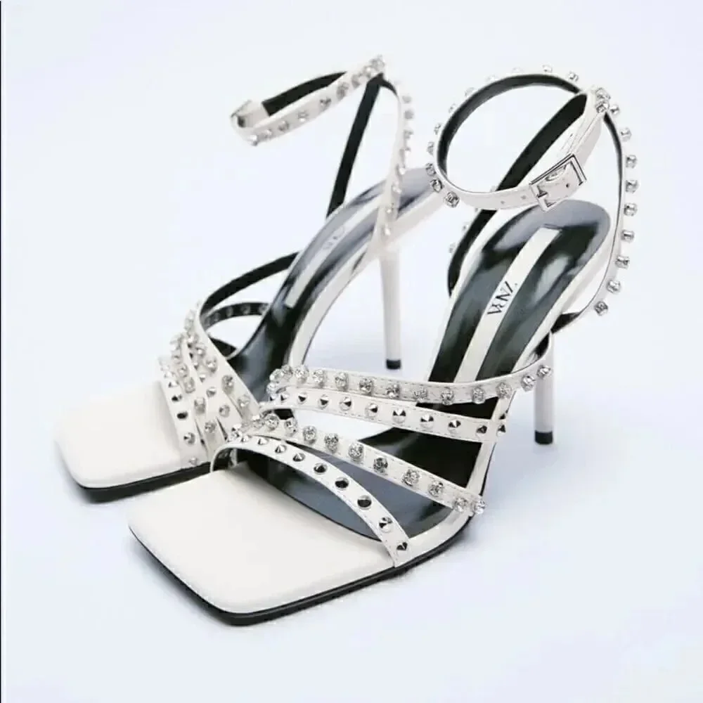 ZARA HIGH-HEEL STUDDED SANDALS